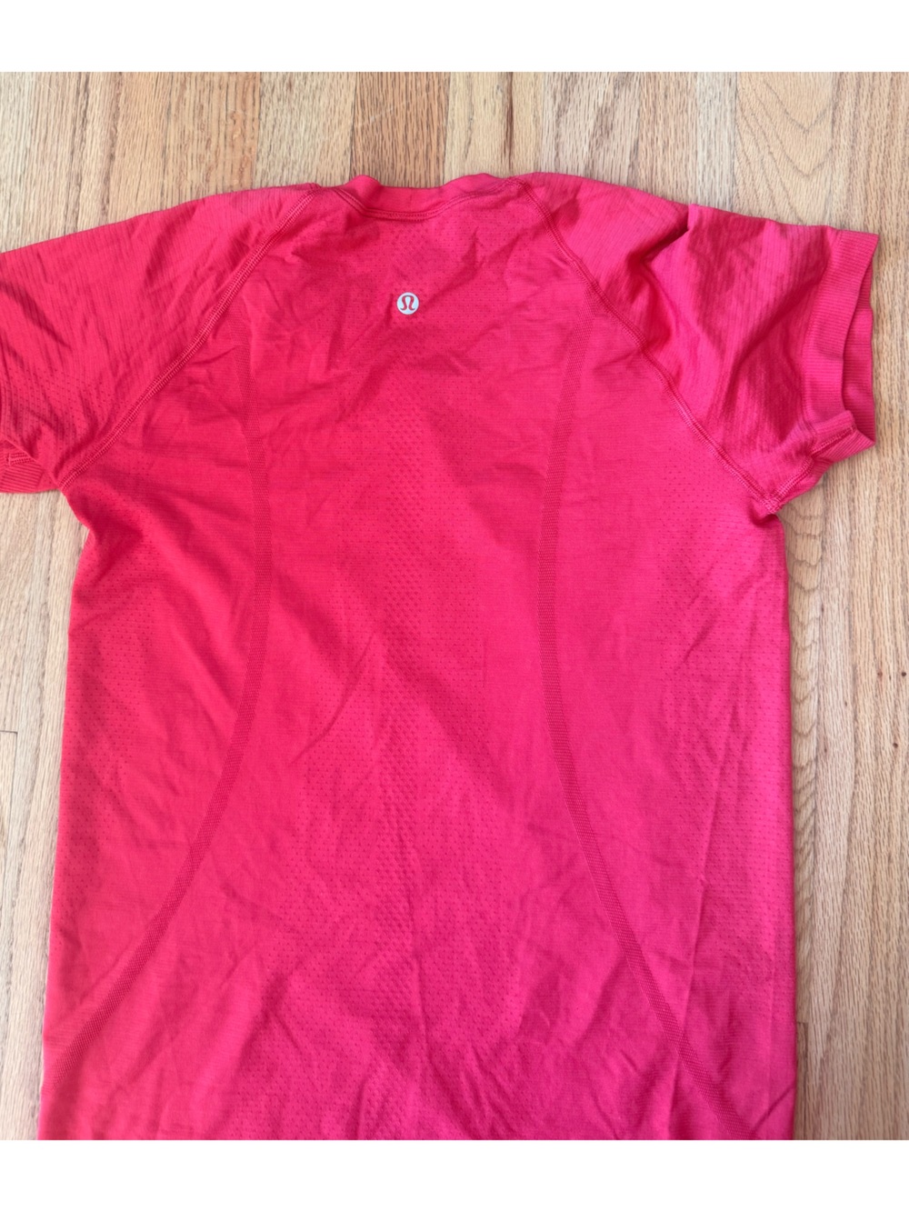 lululemon athletica Women's Bright Pink Swifty Tee